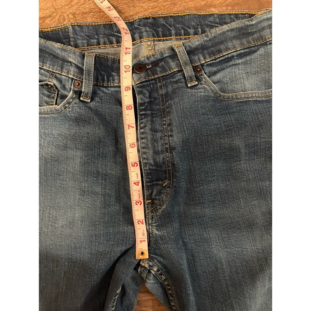 Mens Levi’s 514 Size 36/30‎ Medium Wash Denim Straight Leg Blue Jeans EUC